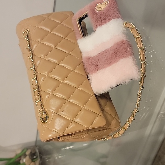 Bag - Picture 2 of 3